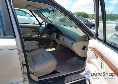 1996 Oldsmobile 88 Ls z USA, uszkodzony, nr VIN 1G3HN52K6T4828387